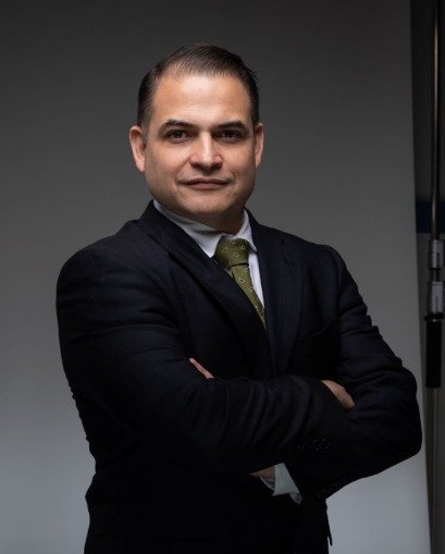 Dr. Alfonso Castañeda