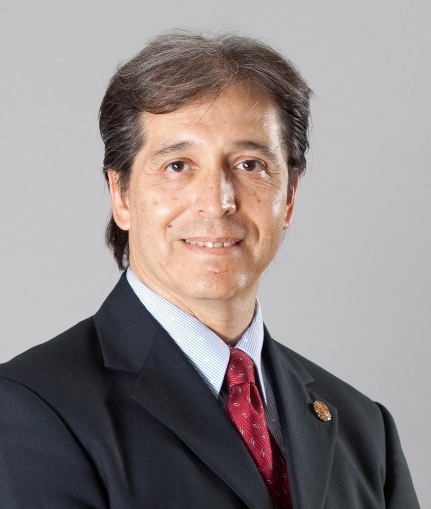 Dr. Lauro Gomez